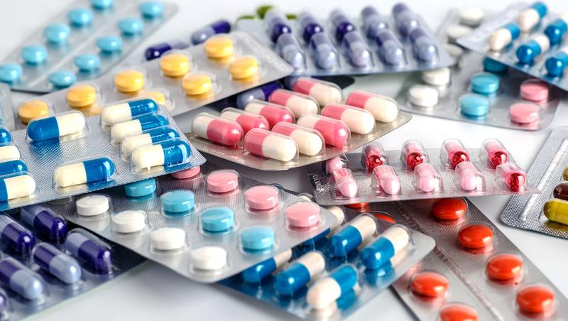 Kiedy przeterminowany antybiotyk staje się niebezpieczny? Objawy, na które warto zwrócić uwagę