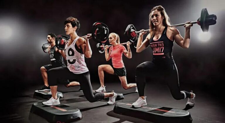 Ile kalorii spala body pump? Odkryj tajemnice efektywnego treningu