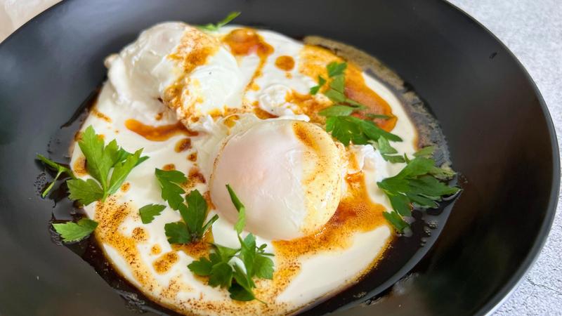 Jedzenie przeterminowanych jajek